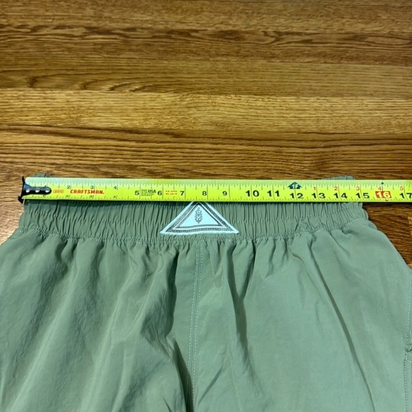 Free people movement next round shorts muted sage size Medium - Picture 8 of 12